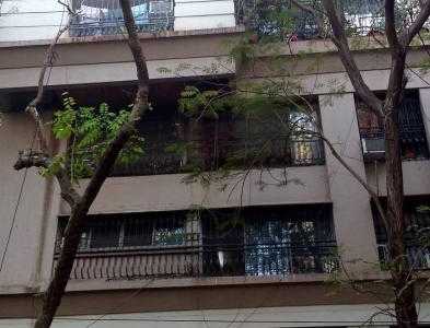 3 BHK Apartment For Sale At 15th Road, Khar West.