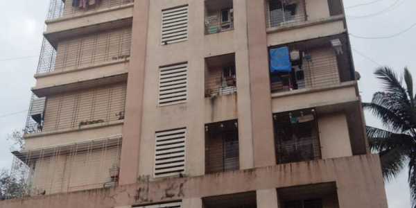 450 Sq.ft. Commercial Office For Rent At D.N.Nagar, Andheri West.