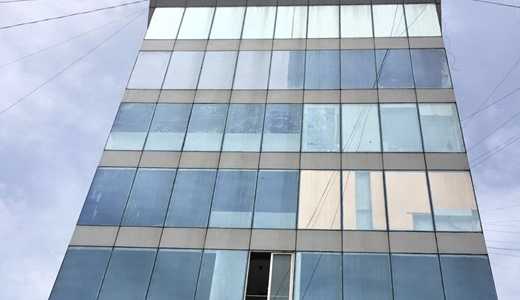 400 Sq.ft. Commercial Office For Rent At 35th Road, Khar West.