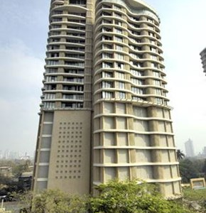 5 BHK Penthouse For Sale At Kalpataru Horizon, Ganapat Jadhav Marg, Worli.