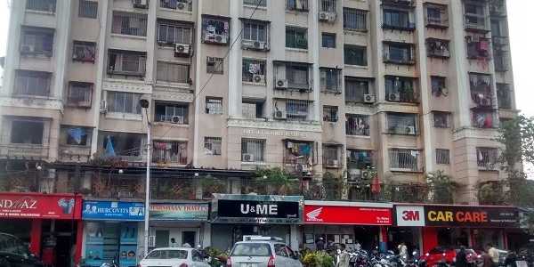 110 Sq.ft. Commercial Space For Rent At SV Road, Santacruz West.