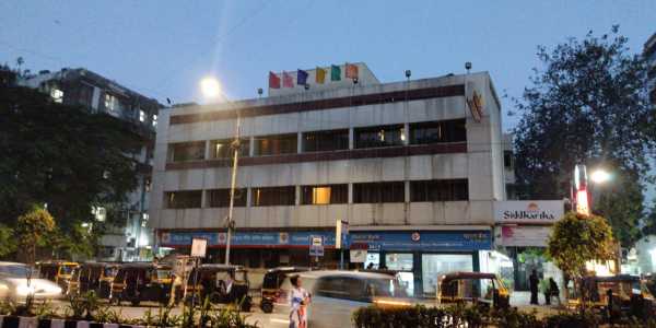 2669 Sq.ft. Bank Auction Commercial Space For Sale At SV Road, Bandra West.