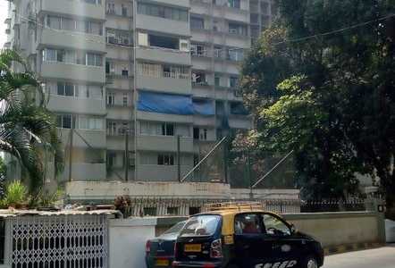 3 BHK Apartment For Sale At Gitanjali Apartment, Walkeshwar, Malabar Hill.