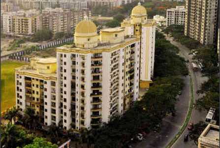 185 sq ft shop for sale in Viceroy Court, Kandivali east