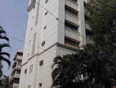 3 BHK Apartment For Rent At Pali Hill Road, Bandra West.