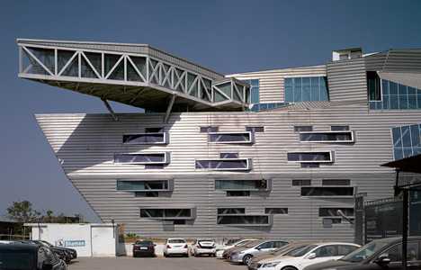 8412 Sq.ft. Commercial Office For Rent At Grande Palladium, Kalina, Santacruz East.
