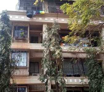 3 BHK Apartment For Rent At Road Number 10, Gulmohar Road, Vile Parle West.