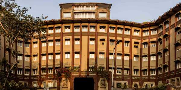 2200 Sq.ft. Commercial Office For Sale At Chhatrapati Shivaji Maharaj Marg, Fort.