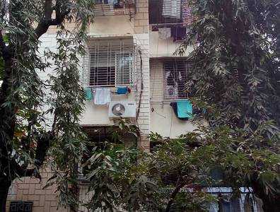 2 BHK Apartment For Rent At Dr V Raghunath Marg, Bandra West.
