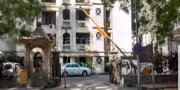3 BHK Apartment in Glen Gate at Hiranandani Gardens, Powai.