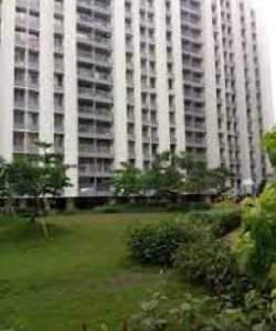 2 BHK Apartment For Sale At Mahalaxmi Tower, Ceasar Road, Andheri West.