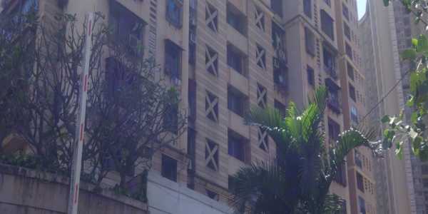 2 BHK Apartment For Sale At Raheja Classique, Oshiwara, Andheri West.