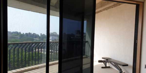 2200 sq ft 3 bhk for Rent in Juhu Scheme on one of the best streets, surrounded by Celebrities, Industrialists