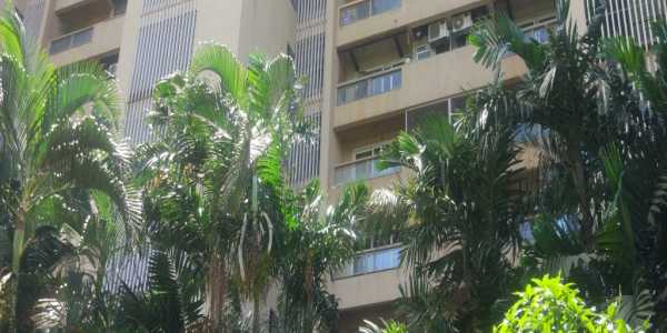 4 BHK Apartment in Oberoi Sky Garden At Lokhandwala Complex, Andheri West.