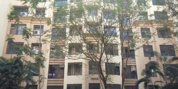 200 Sq.ft. Commercial Office For Rent At Venus Apartment, Lokhandwala Complex, Andheri West.