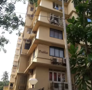 2 BHK Apartment For Sale At Bhulabhai Desai Marg, Breach Candy. 
