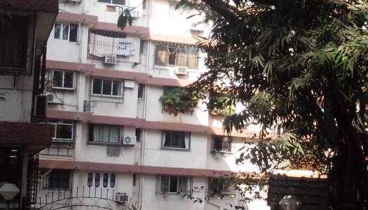 3 BHK Apartment For Rent At Manju Mahal, St Joseph Road, Bandra West.