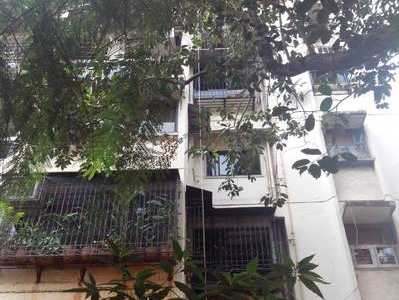 3 BHK Apartment For Rent At Pearl Queen, West Ave, Santacruz West.