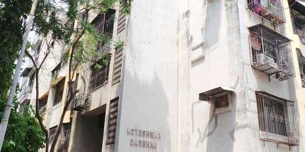 3 BHK Apartment For Rent At Hanuman Cross Road 2, Navpada, Vile Parle.