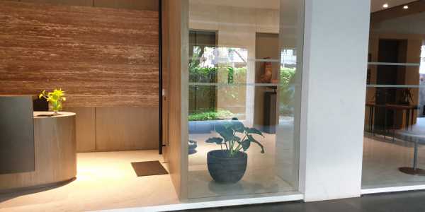 4 BHK in Juhu Scheme with Wrap Around Balcony, For Rent