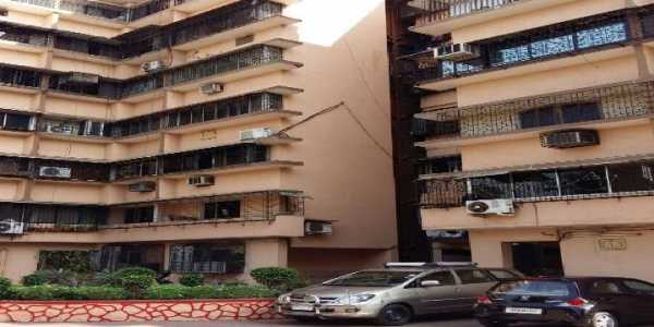 1 BHK Apartment For Rent At Shivaji Nagar, Juhu Tara Road.