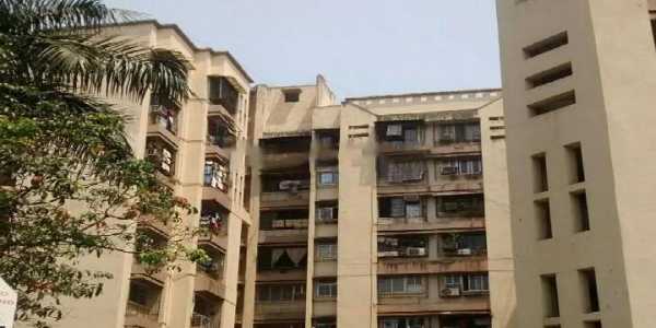 1 RK Apartment For Sale At Dheeraj Kirti, Evershine Nagar, Malad West.