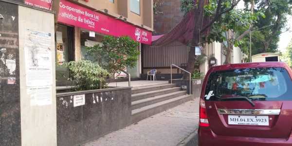 1634 Sq.ft. Commercial Showroom For Rent At Shimpoli Road, Borivali West.