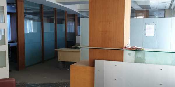Corona Virus Covid19 Social Distancing suitable 3050 sq.ft Carpet area Office in Andheri West For Rent Fully Furnished off Link Road in VIP Plaza Furnished Suitably for Social Distancing