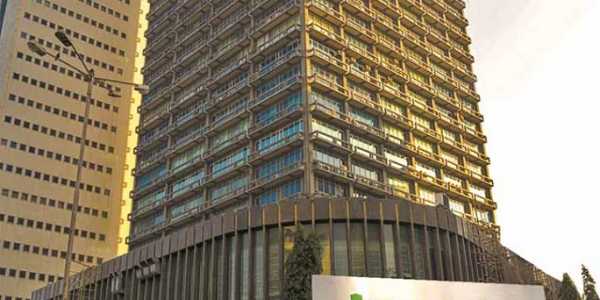 22,000 Sq.ft. Commercial Office For Rent At Express Towers, Nariman Point.