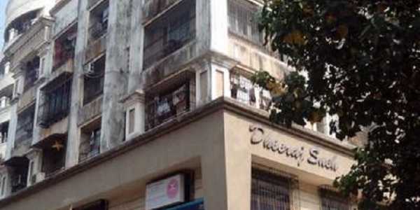 Godown Space for Rent in Dheeraj Sneh Building , Pali Naka , Bandra west.