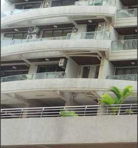 3 bhk flat for rent at Gulmohar Road, Juhu