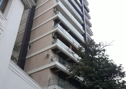 3 BHK Apartment For Rent At Kamla Heights, 14th Road, Khar West.