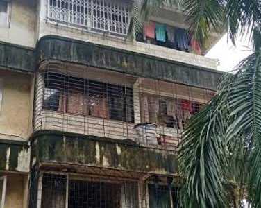 4 BHK Apartment For Rent At N.S. Road 12, JVPD Scheme.
