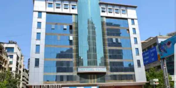 400 Sq.ft. Commercial Office in Fairlink Centre, at Veera Desai Industrial Estate Road, Andheri West.