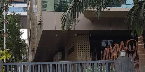 3300 sq.ft. Office Space in Andheri West, Off Link Road