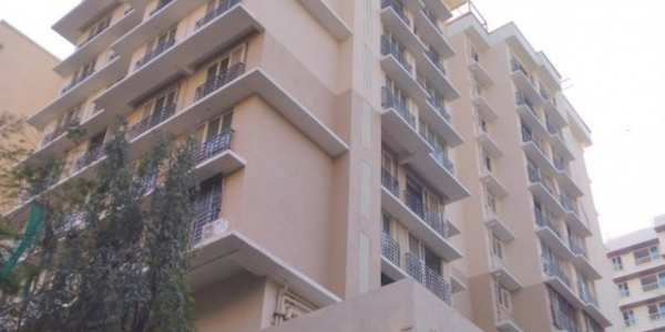 3 bhk Apartment available on Sale at Roopkala Avenues in Santacruz